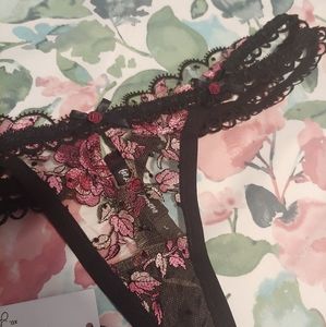 SOLD For Love and Lemons Victoria's Secret Juliet Thong Panty